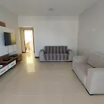 COPFL0101 - Casa grande com piscina privativa em Praia do Flamengo por Beehost
